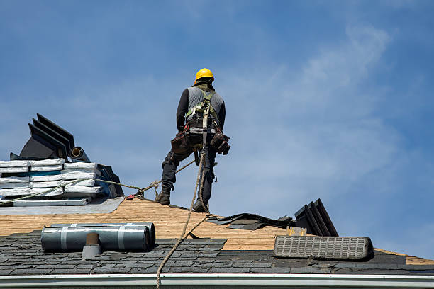 Professional Roofing technician working in Roselle, NJ